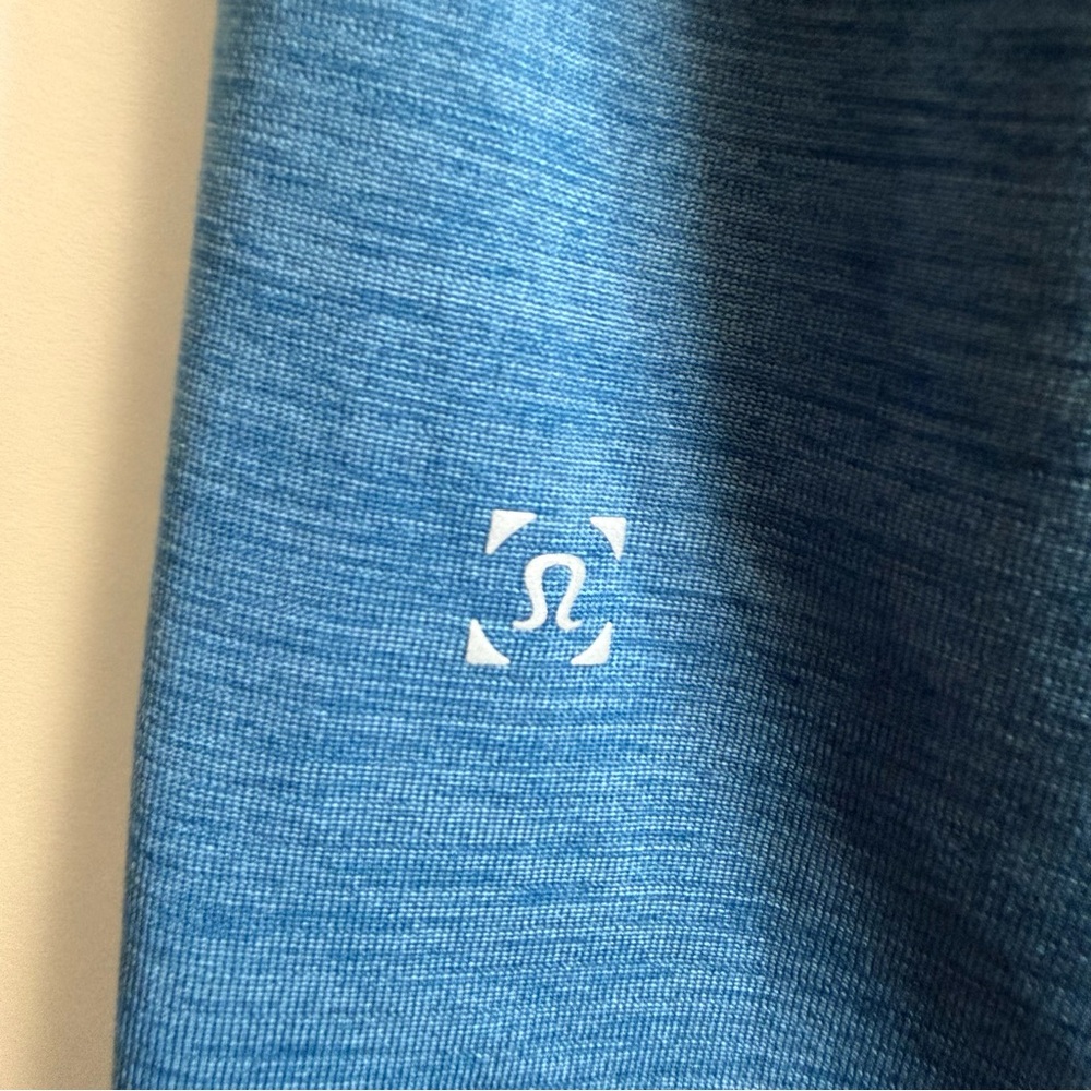 LULULEMON Metal Vent Tech Short Sleeve
Poseidon / Hawk Blue L Large - Picture 8 of 8